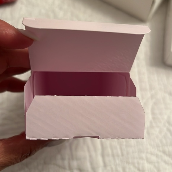 Miss Dior empty Lait Fondant 200 ml box - Picture 4 of 4